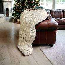 Load image into Gallery viewer, Chunky Knit Blankets